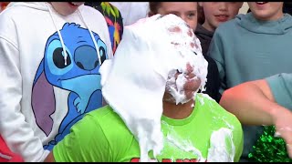 Two Guys Pied in the Face on Stwnsh Sadwrn