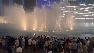 Dancing fountain show at Dubai mall 2022