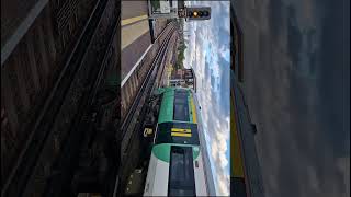 SWR & Southern trains at Clapham Junction