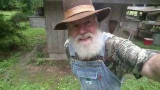 Almost Funny: Redneck Rick challenges Worm Gitter to "MOONWALK"