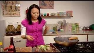 CHING HE HUANG 黃瀞億 Sichuan stir fried pork with cucumber - The Best Documentary Ever