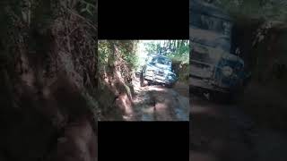 Offroad naik Land Rover