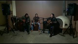 #Shorts Tus Recuerdos. Ensayo del grupo Trenzan-DO Proyecto musical del Ecuador