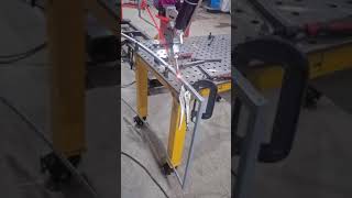 oblique square cube welding—Yooheart robot Application