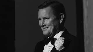 Tom Burlinson - Behind the Scenes Photoshoot