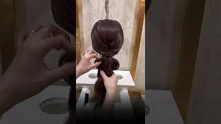 سرعتی شنیون بزن فقط با چندتا کش      #آموزش #hairstyle #شنیون_مو #haircolor #تسريحات