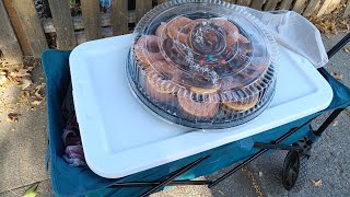 empezando a vender donas en las calles en California, USA.