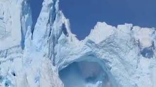 Impresionante la caída de glaciar en Groenlandia