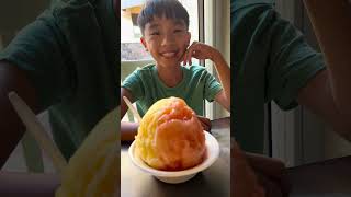 Big Island Eats and Shave Ice (vertical bonus footage)