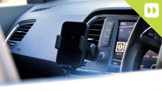 Official Samsung car smartphone holder with fast wireless-charging review