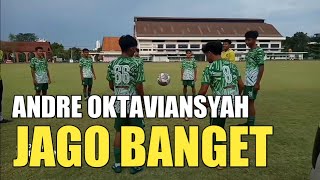 Keseruan Adu Juggling Pemain Persebaya