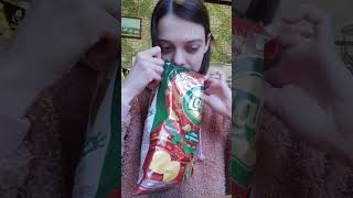 Пробую Лэйс, утка по Пекински #фудблогер #еда #мукбанг #чипсы #lays #фастфуд