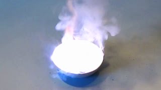 Chemistry experiment 56 - Instant fire: Potassium permanganate and glycerin