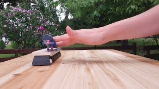 fingerboarding session 6: backyard