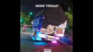 ngeri!!!truk mbois oleng sampai angkat ban