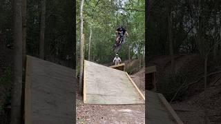 Anthills Houston Tx mtb #mtb #anthills #drops #features #freeride #freeridemtb #jumps #gapjump