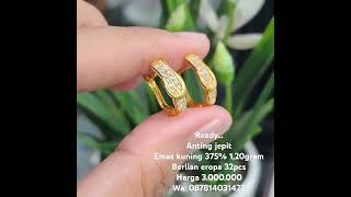 Ready...Anting jepitEmas kuning 375% 1,20gramBerlian eropa 32pcs