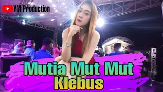 Klebus - Mutia Mut Mut (L.A NADA)...Keyboard Cam