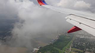 Southwest 737-700 landing in New Orleans 8-20-19