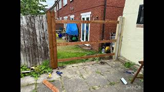 How to build a small fence