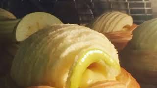 Sliced apple and custard time-lapse