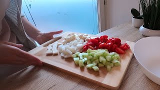 Easy Greek Salad Recipe