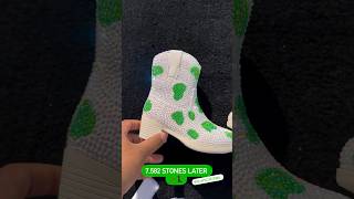 Bedazzled CowBoy 🤠 Boots 👢 ! Drop a Green Heart 💚 if you see this! #blinged #cowboyboots