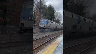 P449 strolling through West Natick #amtrak