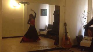 رقص ایرانی با آهنگ دلپوش ابی (Persian Dance, Delpoosh Ebi)