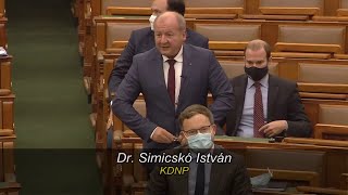 Simicskó István napirend előtti felszólalása és Fónagy János válasza