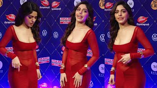 Choti Si Hai Magar $exy Hai 🤪 Alaya F Flaunts Her Slim HOt Figure In Maroon Bodycon OUtfit