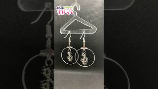 Accesorios con notas musicales / Miyuki