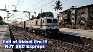 End Of Diesel Era !!! Electric Loco LGD WAP7 Hauling 22717 RJT-SEC Express at 110 Kmph