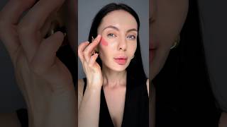 АSMR makeup tutorial