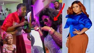 Empress Gifty couldn't hold her tears when Gospel Musician Georgia Agyei blessed her after