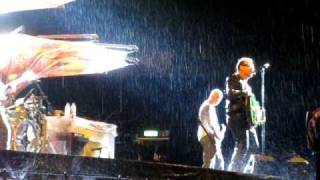 U2 - Mercy (Full song live debut) @ Letzigrund, Zurich (Sonntag 12.09.2010) [HQ]