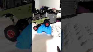 OBSTACLE TEST 2 - Axial SCX24 DEADBOLT 1:28 RC Rock Crawler