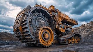 10 Heavy Machinery Equipments Operating at an Insane Level