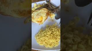 ITLOG | BULAD | PANCIT CANTON #breakfast #itlog #friedasmr #pancitcanton #breakfastasmr #shortvideo