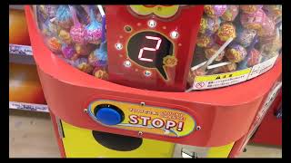 Chula chuga The claw machine | Lollipop candies