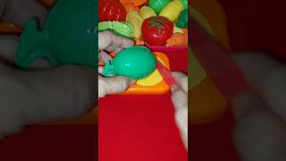 Satisfying cutting fruit #satisfying #asmr #oddlysounds #shorts #toys