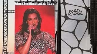 Dua Lipa habla en español en el Mad Cool 2024