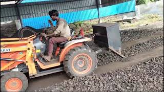 Kubota B2741 tractor with loader attachment कुबोटा 27 hp ट्रॅक्टर वर लोडर डेमो