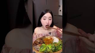 Mukbang Bún chả Hà Nội với e nha cả nhà #mukbang #bratzfam #amthuc #food #fruitsong #eating #eat