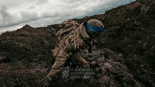 Ukraine - Helmet camera footage of a Ukrainian unit in positional warfare under enemy fire