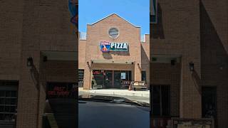 Highway Pizza williamsburg VA from the bathrooms to the food! Great all the way around! #food