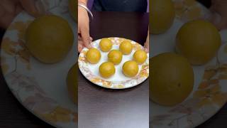 BESAN ke Laddu😋 #shorts #food #trending #ytshorts #coooking #laddu #indianfood #recipe #explore