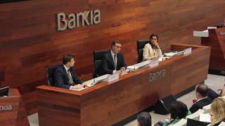 Bankia aplaza su plan estratégico a 2017