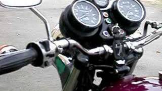 Triumph T160 Idling (Tri-Spark Ignition)