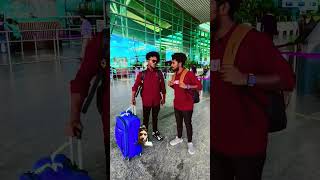 ￼￼ airport मे ट्रेन 😂😂￼ #comedy #realfools #vikramcomedyvideo #vikramfunnyvideo #airport